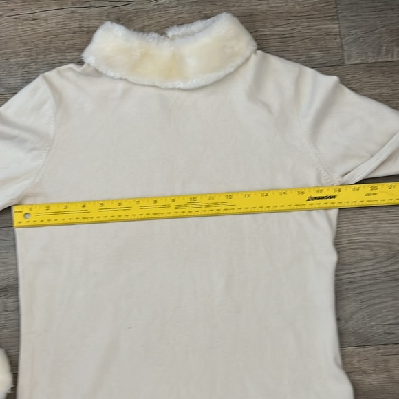 Vintage Parisian Signature Elegant Winter White Sweater w/ Faux Fur Trim Size M - Picture 9 of 12